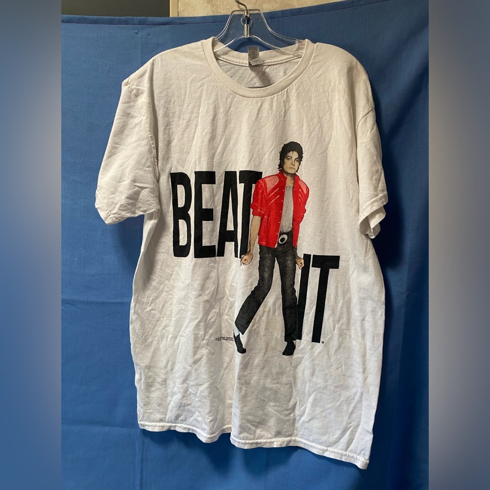 Michael Johnson Vintage Basic Tee - image 1